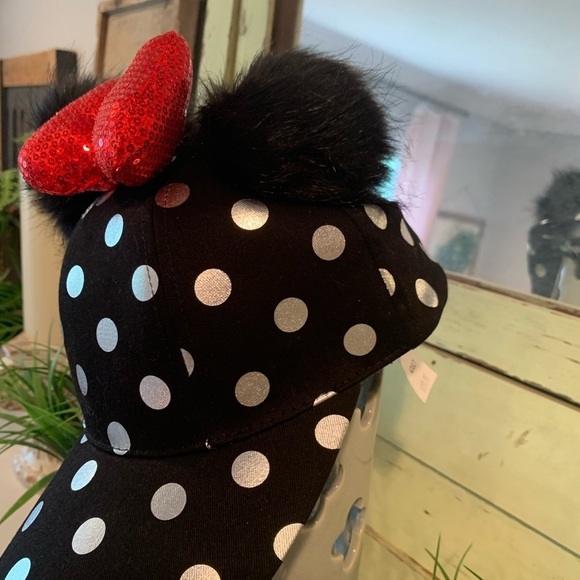 Disney Parks Black Pom Pom and Bow Minnie Mouse NEW Women’s Hat Polka Dots - Picture 2 of 5